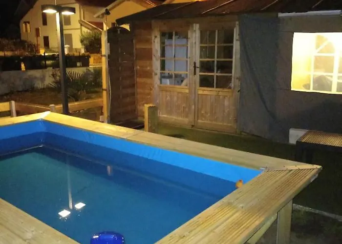 فندق مبيت وإفطار Chez Gerard Et Sophie 3*