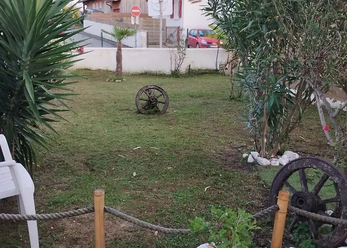 Chez Gerard Et Sophie فندق مبيت وإفطار 3*