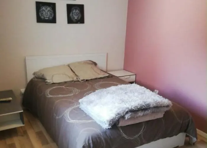 Chez Gerard Et Sophie فندق مبيت وإفطار 3*
